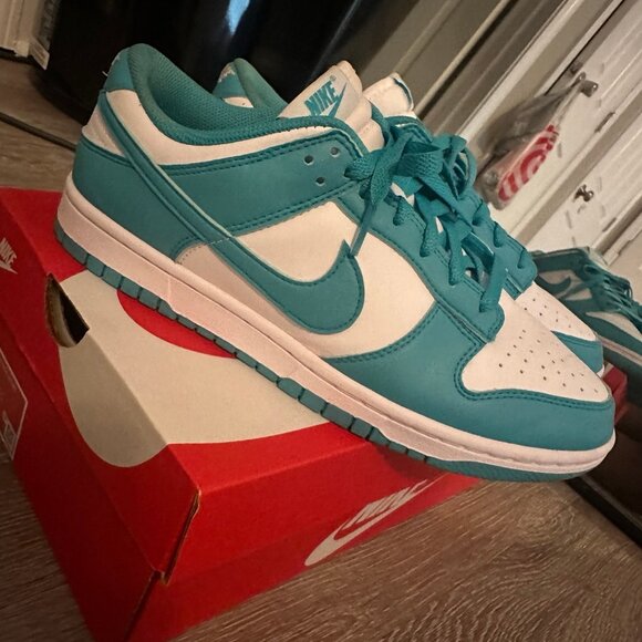 Women’s Nike Dunk sz 7